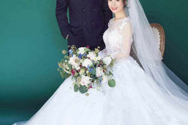 V视觉婚纱摄影(店)