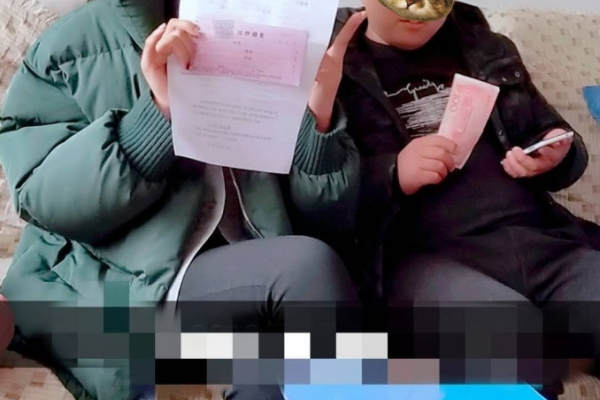 蒙娜丽莎婚纱摄影