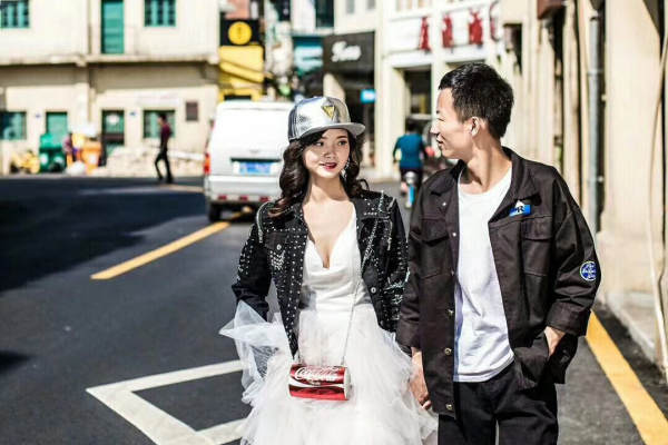 梦丹婚纱摄影