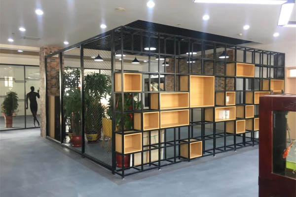 现代简约·温泉服装厂